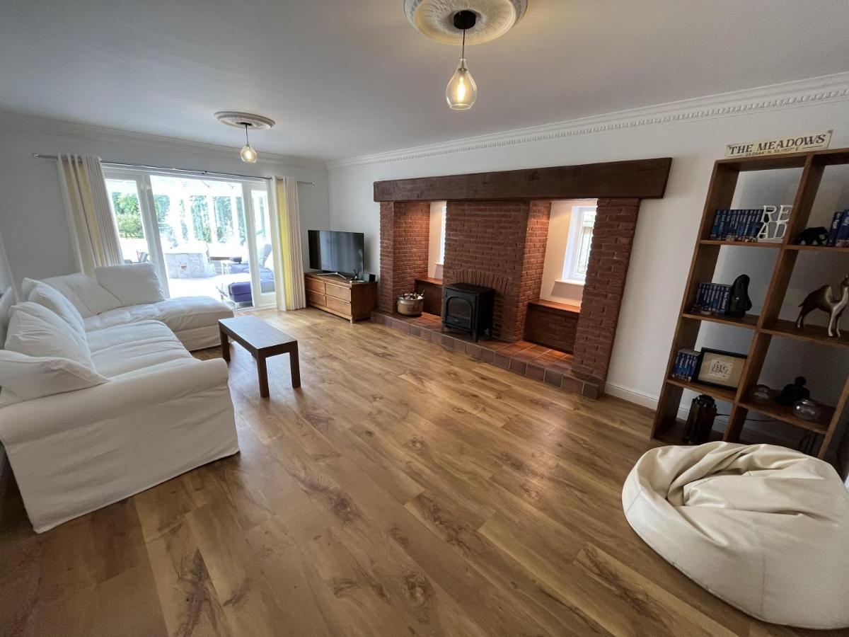5 Bedroom 4 Bathroom Gym Playroom Country Home Leamington Spa Buitenkant foto