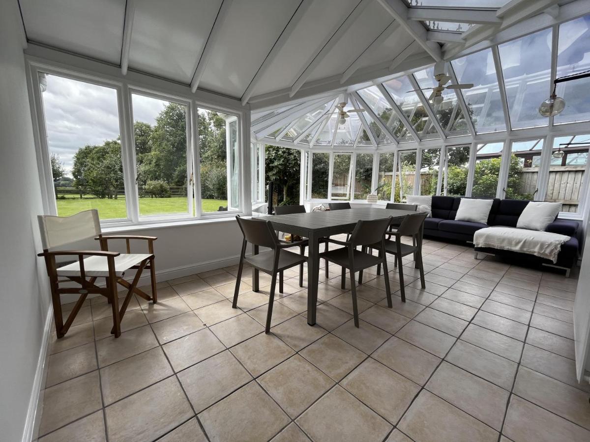 5 Bedroom 4 Bathroom Gym Playroom Country Home Leamington Spa Buitenkant foto